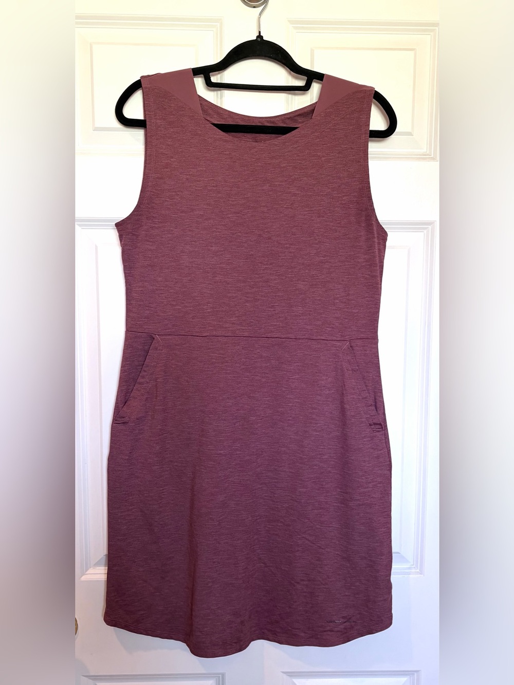 Columbia Omni-Wick Sleeveless Dress Red/ Purple - Size M
